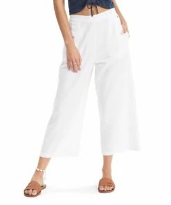 Deals ๐ฅฐ Roxy Snow White Pocket Run Around Wide-Leg Capri Pants - Juniors โ๏ธ