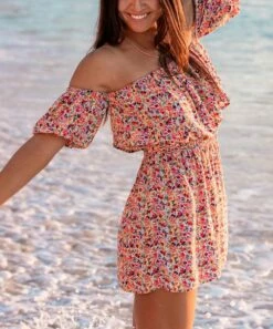 Best Pirce โจ Roxy Pastel Rose Swept Up Another Day Off-Shoulder Romper - Juniors ๐